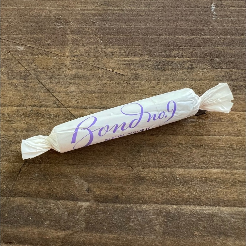 Bond No. 9 New York Flowers sample